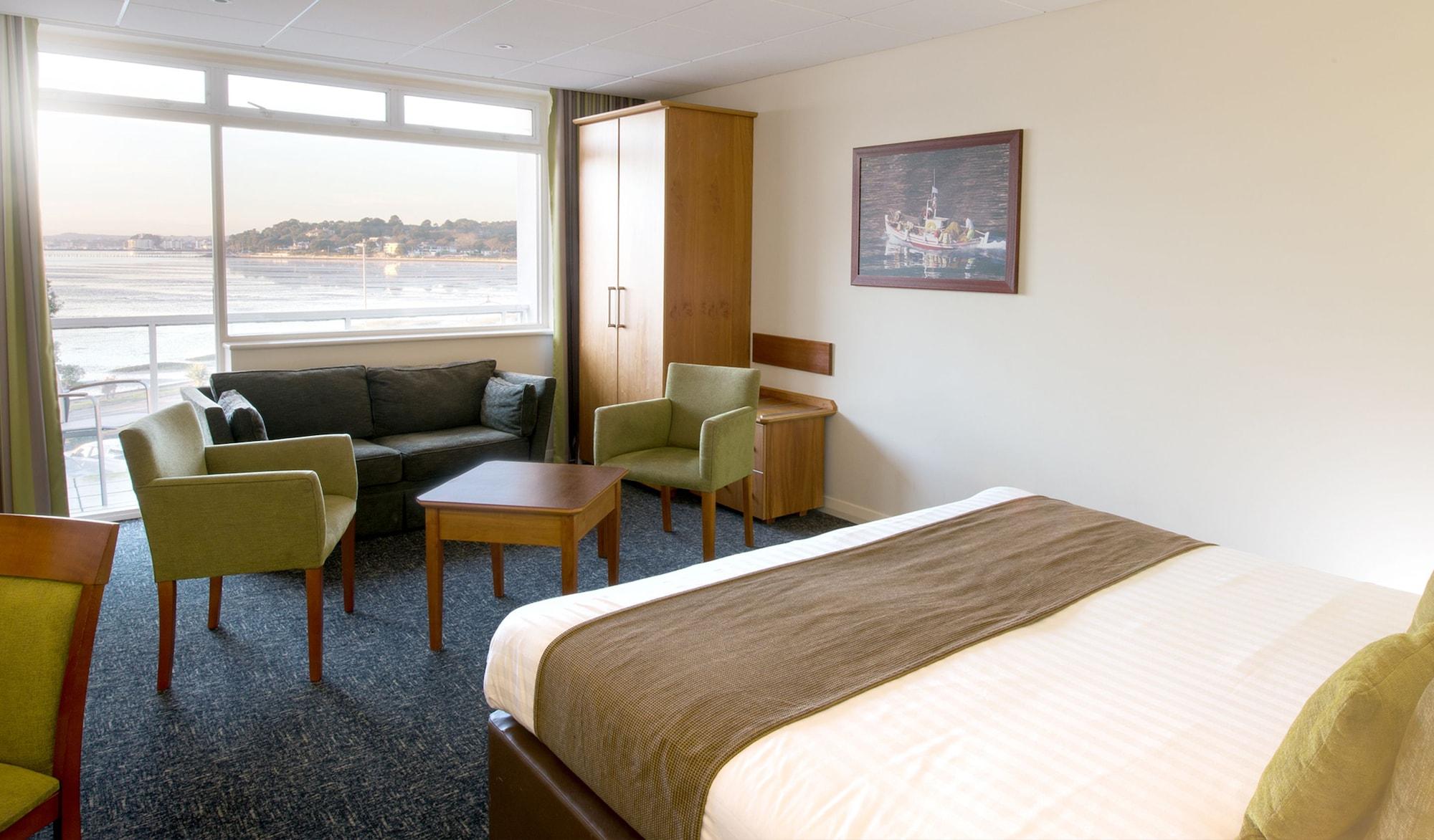 Sandbanks Hotel Пул Экстерьер фото