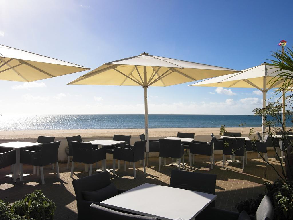 Sandbanks Hotel Пул Экстерьер фото